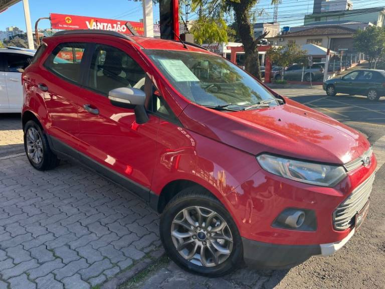 FORD - ECOSPORT - 2013/2013 - Vermelha - R$ 49.990,00