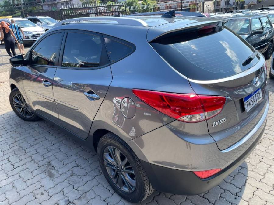 HYUNDAI - IX35 - 2018/2018 - Preta - R$ 85.900,00