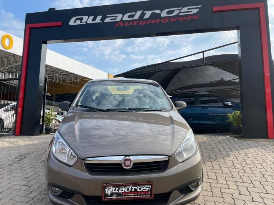 FIAT - GRAND SIENA - 2014/2014 - Dourada - R$ 35.900,00