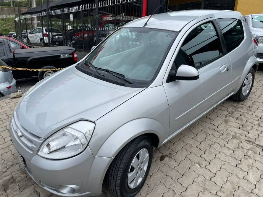 FORD - KA - 2009/2009 - Prata - R$ 18.900,00