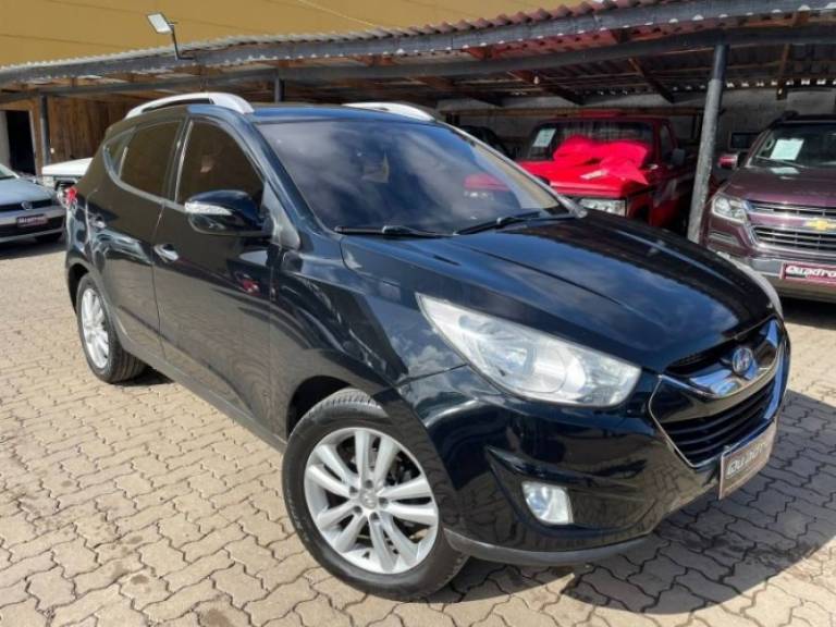 HYUNDAI - IX35 - 2012/2012 - Preta - R$ 63.900,00