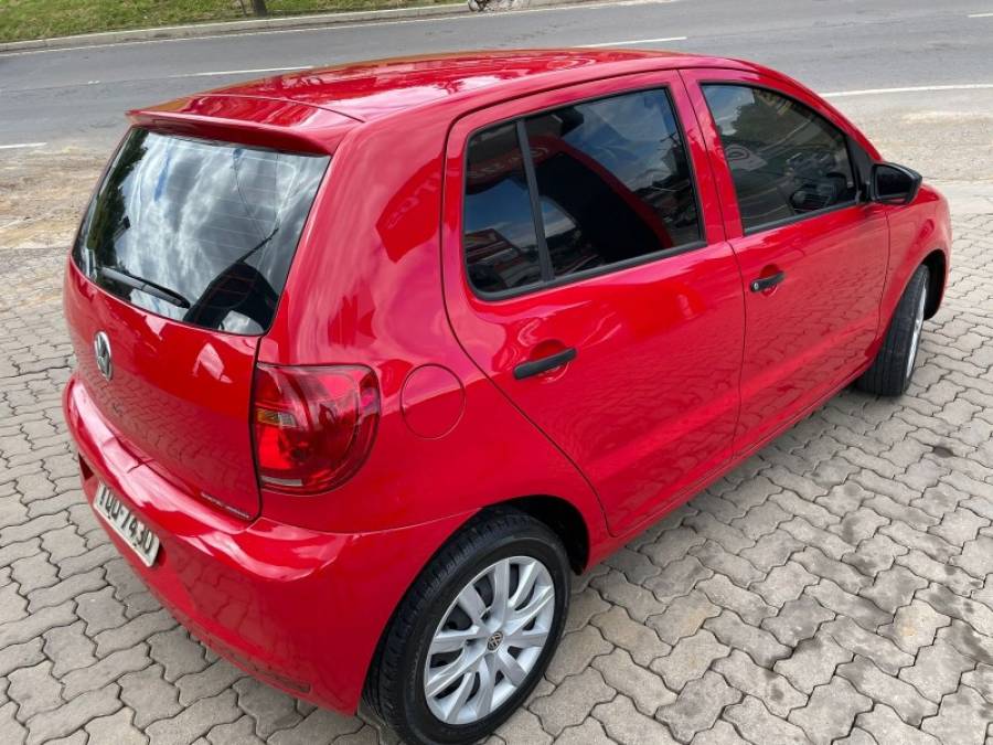 VOLKSWAGEN - FOX - 2010/2010 - Vermelha - R$ 26.900,00