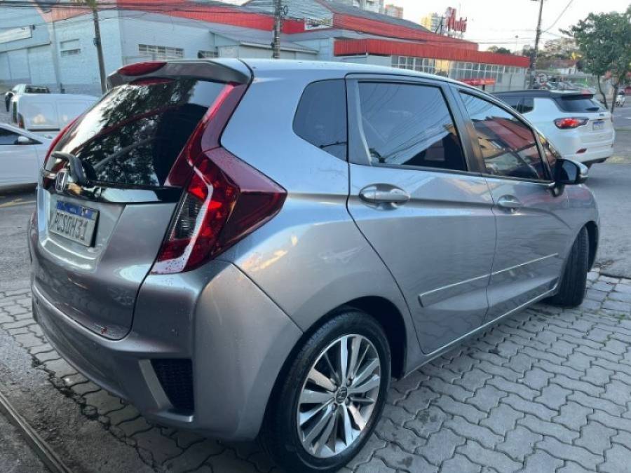 HONDA - FIT - 2015/2015 - Cinza - R$ 62.900,00