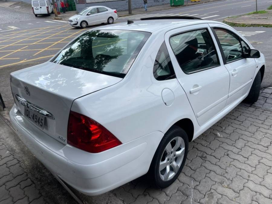 PEUGEOT - 307 - 2010/2010 - Branca - R$ 27.900,00