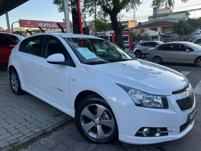 CHEVROLET - CRUZE - 2012/2012 - Branca - R$ 54.900,00