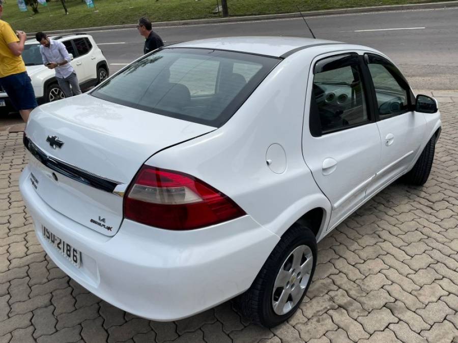 CHEVROLET - PRISMA - 2012/2012 - Branca - R$ 28.900,00