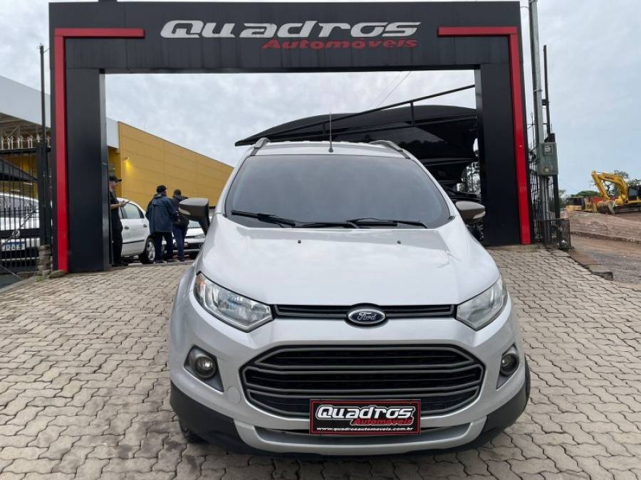 FORD - ECOSPORT - 2014/2014 - Prata - R$ 53.900,00