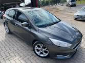 FORD - FOCUS - 2016/2016 - Cinza - R$ 57.900,00