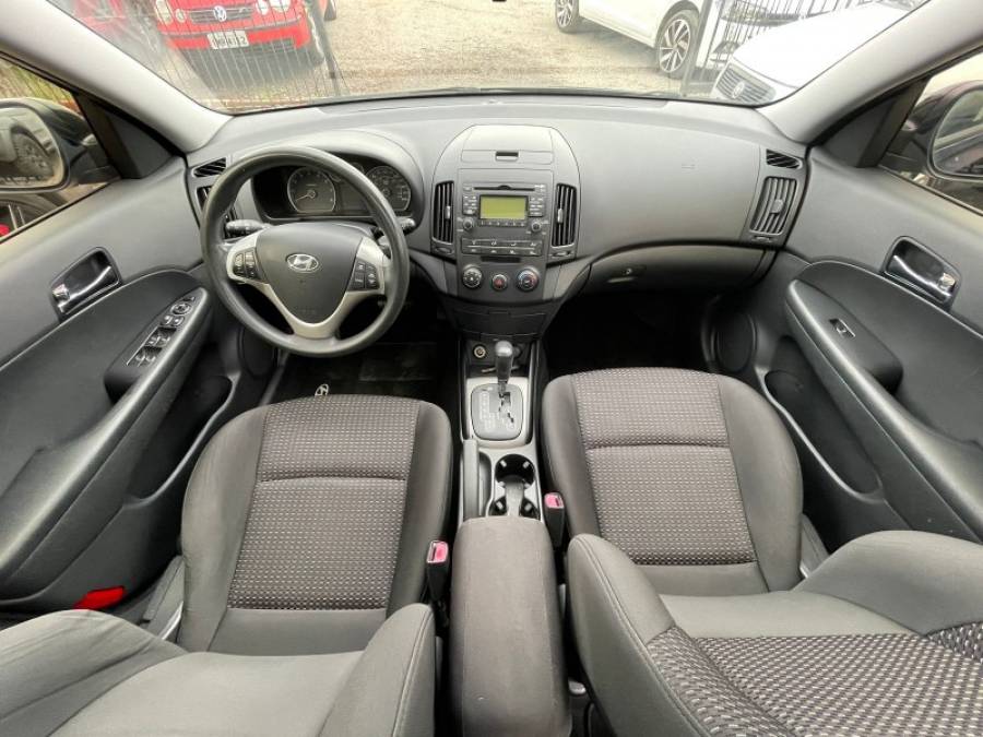 HYUNDAI - I30 - 2011/2011 - Preta - R$ 46.990,00