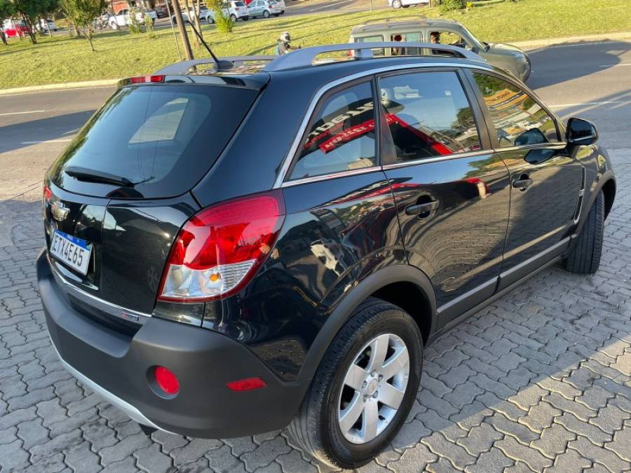 CHEVROLET - CAPTIVA - 2011/2011 - Preta - R$ 42.900,00