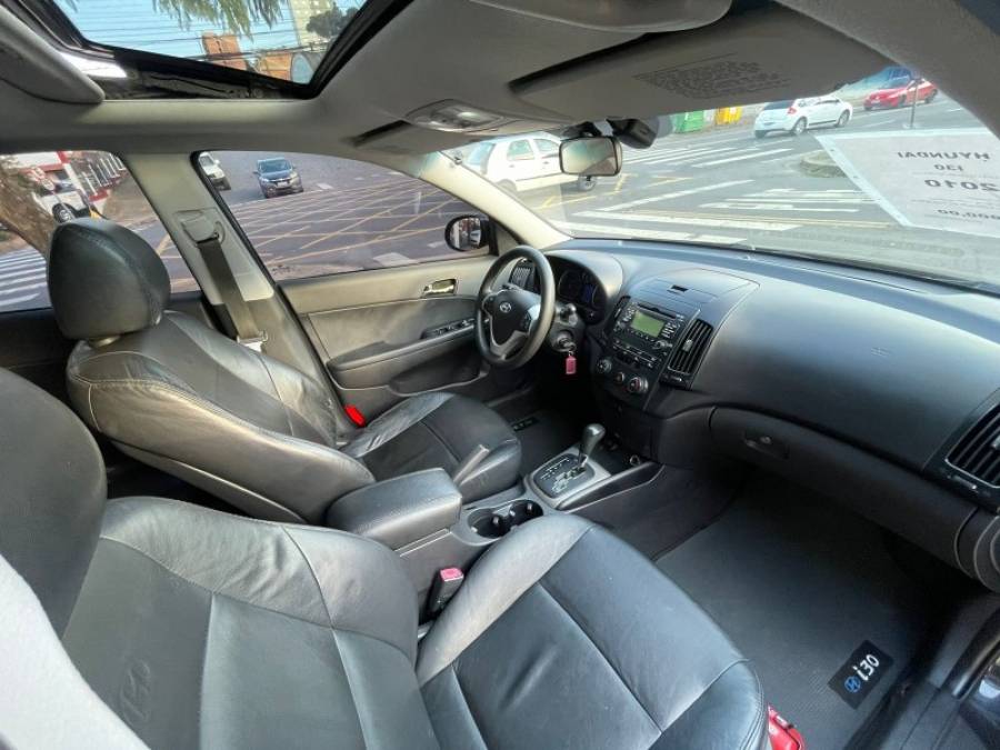 HYUNDAI - I30 - 2010/2010 - Preta - R$ 45.900,00