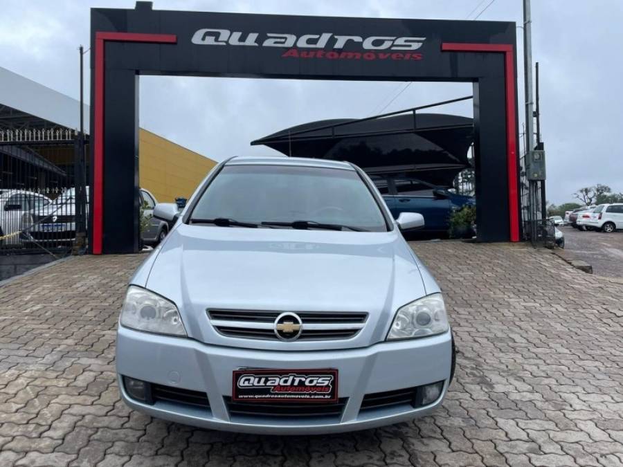 CHEVROLET - ASTRA - 2009/2009 - Prata - R$ 33.900,00