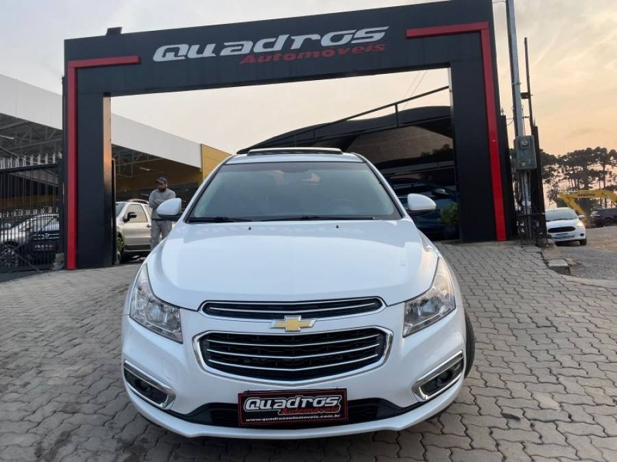 CHEVROLET - CRUZE - 2015/2015 - Branca - R$ 74.900,00