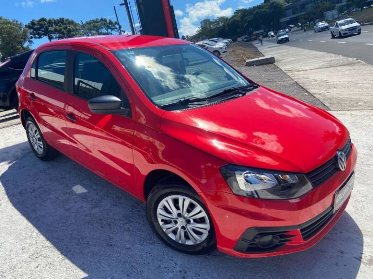 VOLKSWAGEN - GOL - 2017/2017 - Vermelha - R$ 39.990,00