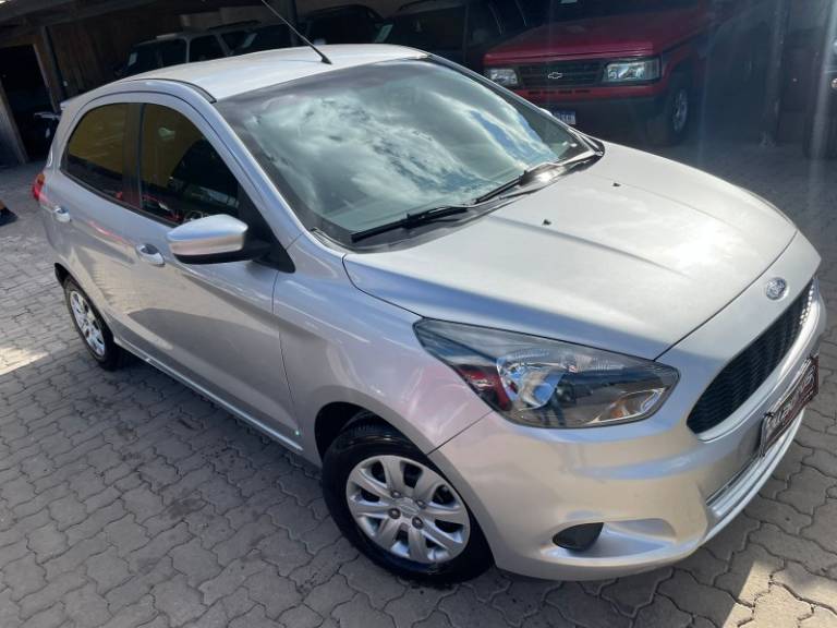 FORD - KA - 2015/2015 - Prata - R$ 39.990,00