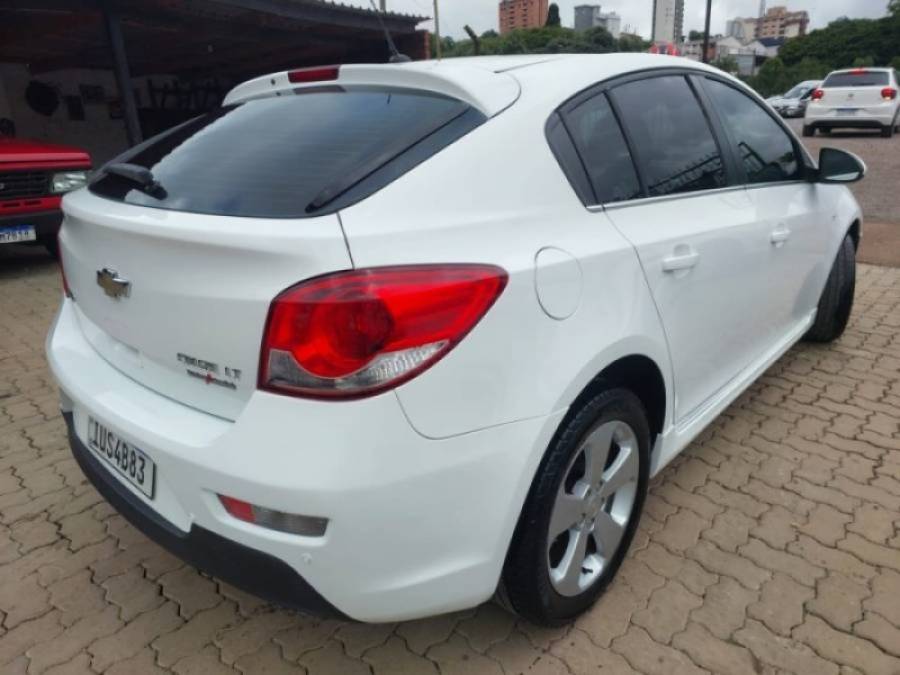 CHEVROLET - CRUZE - 2014/2014 - Branca - R$ 59.990,00