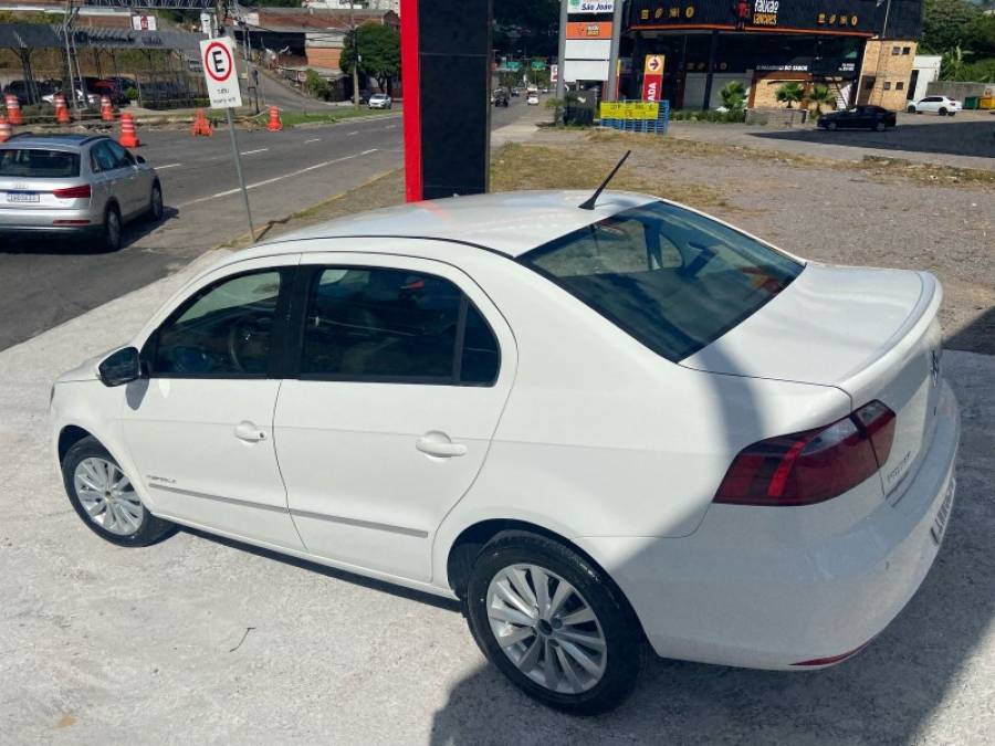 VOLKSWAGEN - VOYAGE - 2016/2016 - Branca - R$ 44.900,00