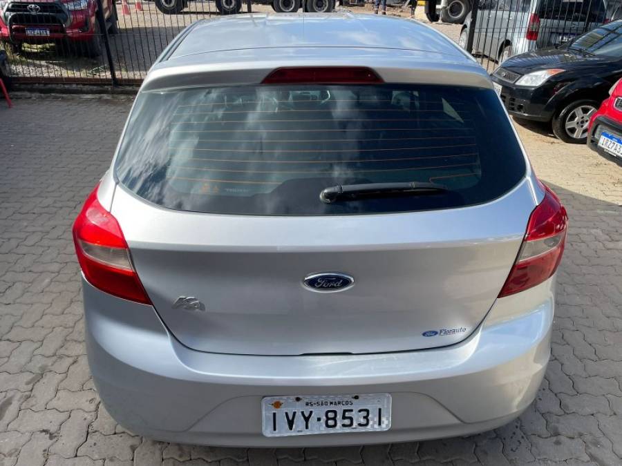 FORD - KA - 2015/2015 - Prata - R$ 39.990,00