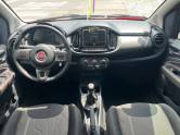 FIAT - UNO - 2018/2018 - Vermelha - R$ 43.900,00