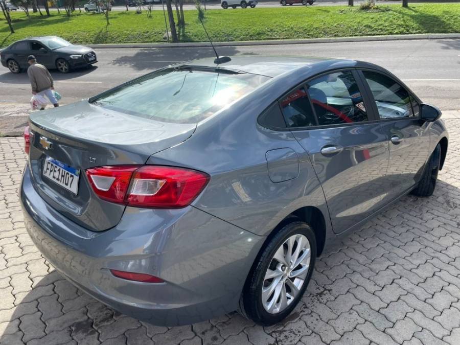 CHEVROLET - CRUZE - 2018/2018 - Cinza - R$ 84.900,00