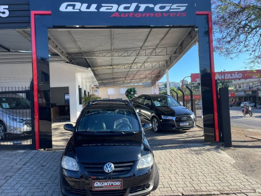 VOLKSWAGEN - FOX - 2008/2008 - Preta - R$ 27.900,00