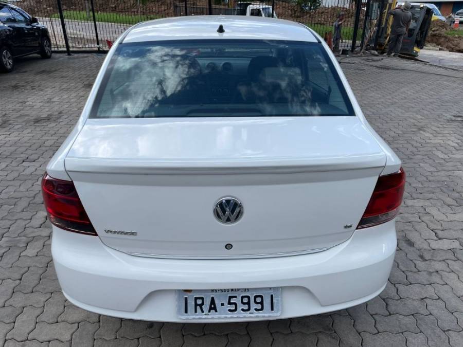 VOLKSWAGEN - VOYAGE - 2011/2011 - Branca - R$ 33.900,00