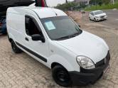 RENAULT - KANGOO - 2015/2015 - Branca - R$ 41.900,00