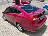 FORD - FIESTA - 2011/2011 - Vermelha - R$ 38.900,00