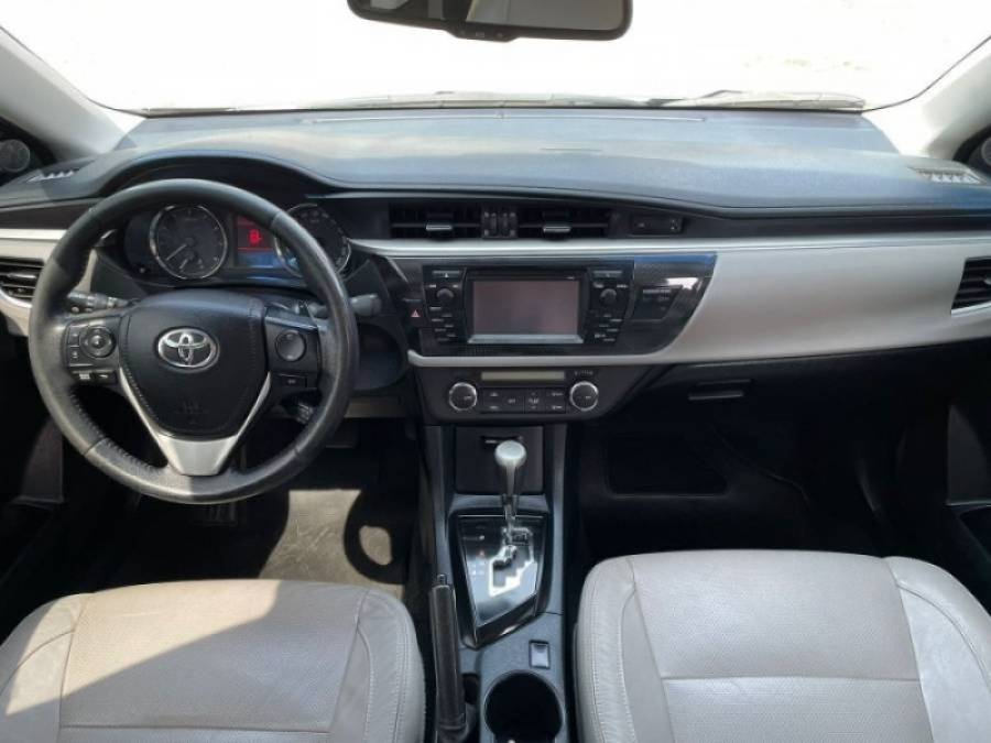 TOYOTA - COROLLA - 2016/2016 - Preta - R$ 85.900,00