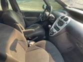 CITROËN - XSARA PICASSO - 2009/2009 - Prata - R$ 19.990,00