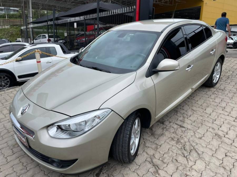 RENAULT - FLUENCE - 2014/2014 - Dourada - R$ 43.900,00