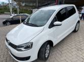 VOLKSWAGEN - FOX - 2014/2014 - Branca - R$ 42.900,00