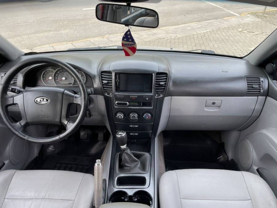 KIA MOTORS - SORENTO - 2008/2008 - Prata - R$ 50.900,00