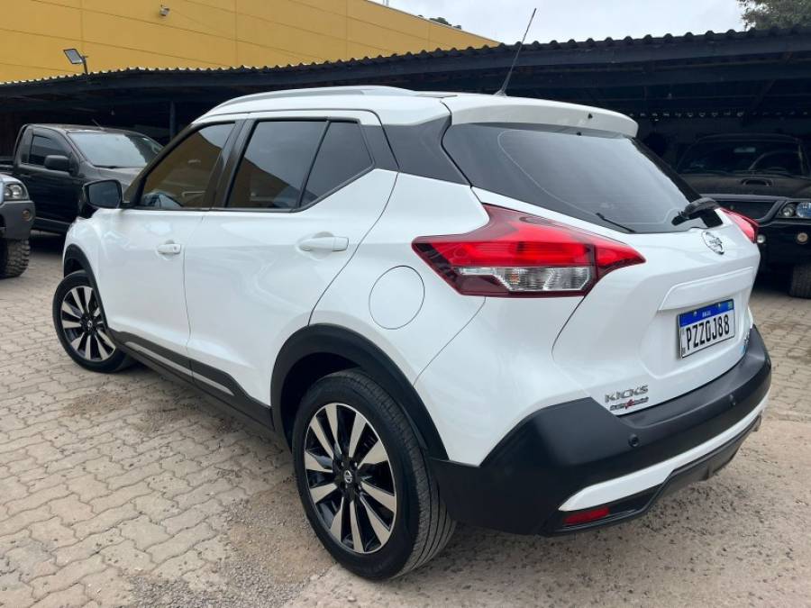 NISSAN - KICKS - 2018/2018 - Branca - R$ 79.990,00