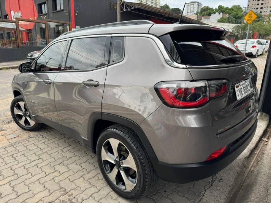 JEEP - COMPASS - 2018/2018 - Cinza - R$ 93.900,00