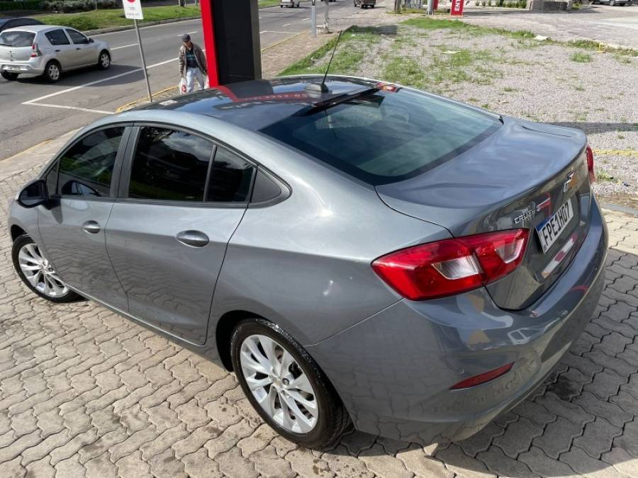 CHEVROLET - CRUZE - 2018/2018 - Cinza - R$ 84.900,00