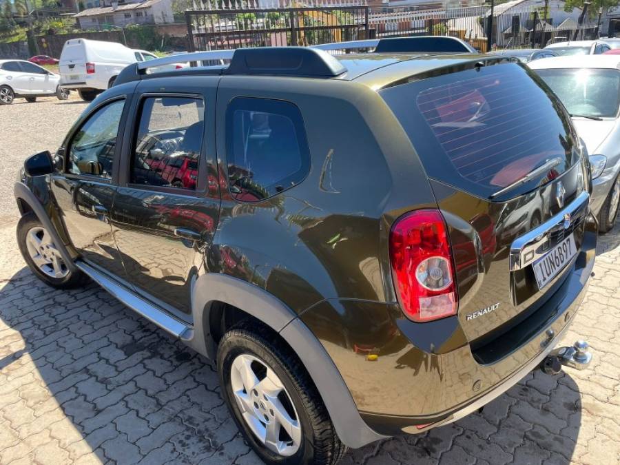 RENAULT - DUSTER - 2014/2014 - Verde - R$ 54.900,00