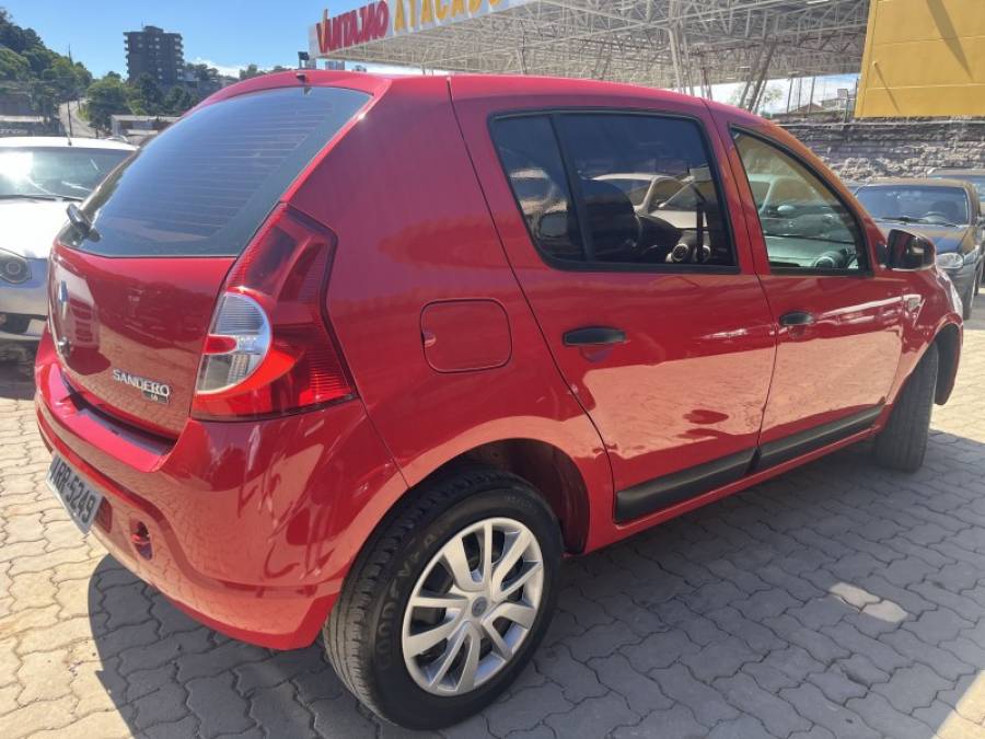 RENAULT - SANDERO - 2011/2011 - Vermelha - R$ 29.900,00