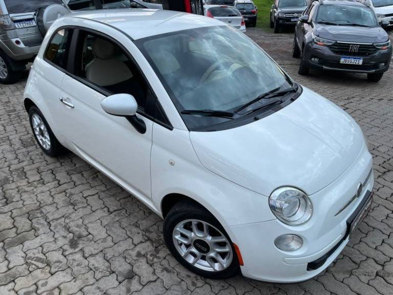 FIAT - 500 - 2012/2012 - Branca - R$ 39.990,00