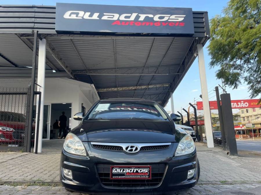 HYUNDAI - I30 - 2010/2010 - Preta - R$ 45.900,00