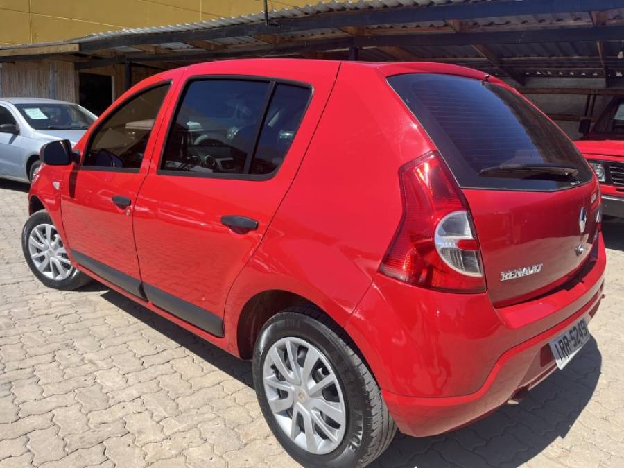 RENAULT - SANDERO - 2011/2011 - Vermelha - R$ 29.900,00