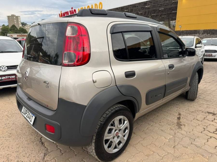 FIAT - UNO - 2014/2014 - Marrom - R$ 37.900,00