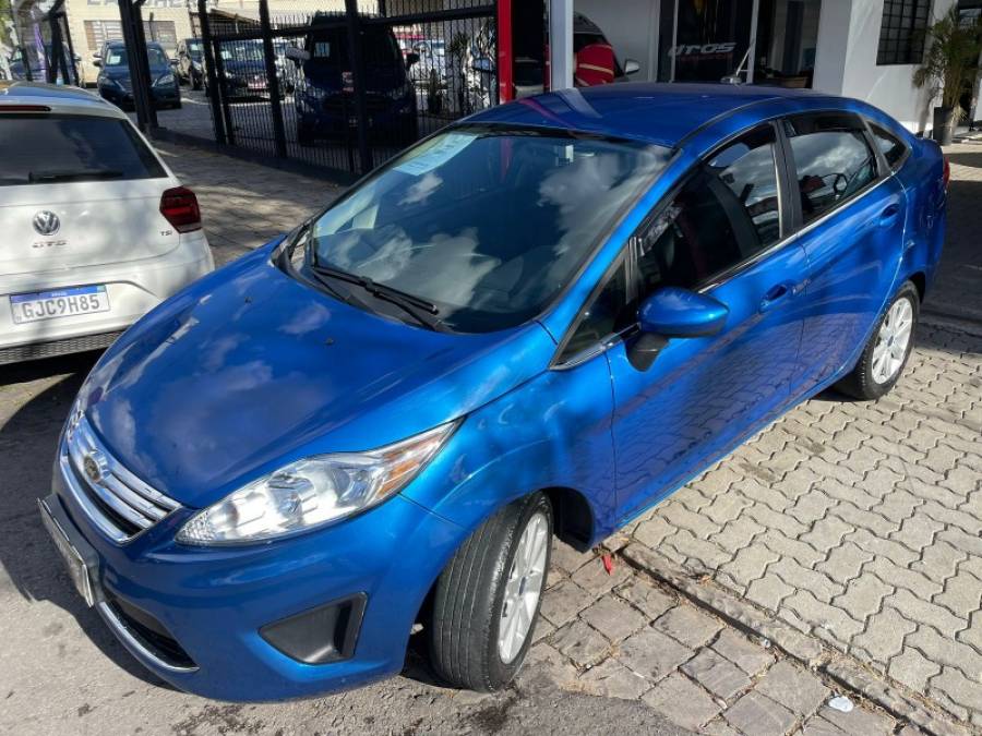 FORD - FIESTA - 2011/2011 - Azul - R$ 39.900,00