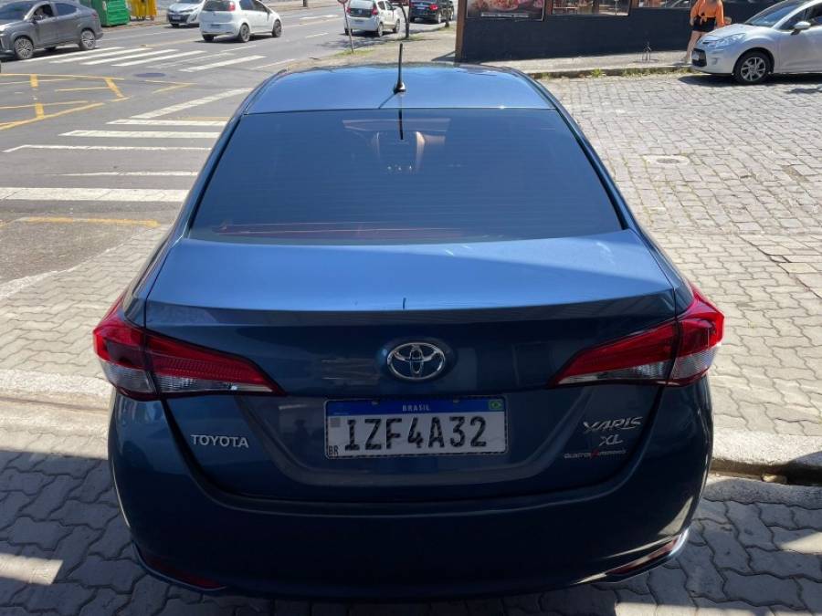 TOYOTA - YARIS - 2019/2019 - Azul - R$ 74.900,00