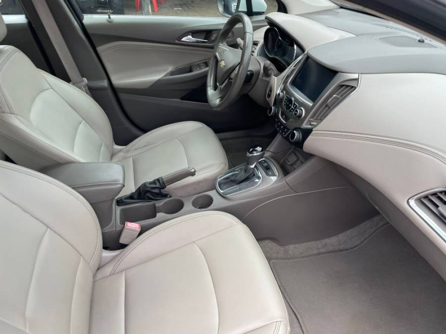 CHEVROLET - CRUZE - 2019/2019 - Branca - R$ 94.900,00