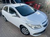 CHEVROLET - ONIX - 2014/2014 - Branca - R$ 43.900,00