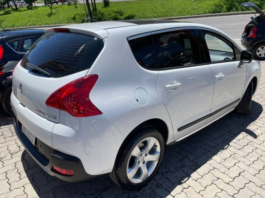 PEUGEOT - 3008 - 2014/2014 - Branca - R$ 52.900,00