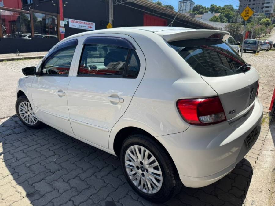 VOLKSWAGEN - GOL - 2010/2010 - Branca - R$ 26.900,00