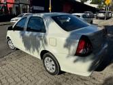 TOYOTA - ETIOS - 2018/2019 - Branca - R$ 65.900,00