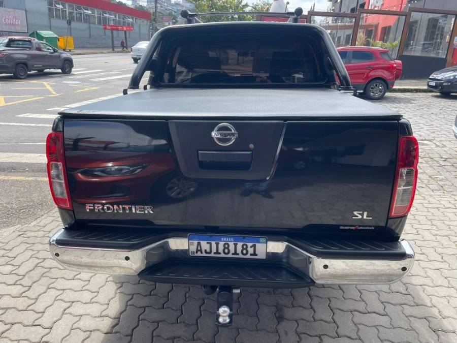 NISSAN - FRONTIER - 2015/2015 - Preta - R$ 107.900,00